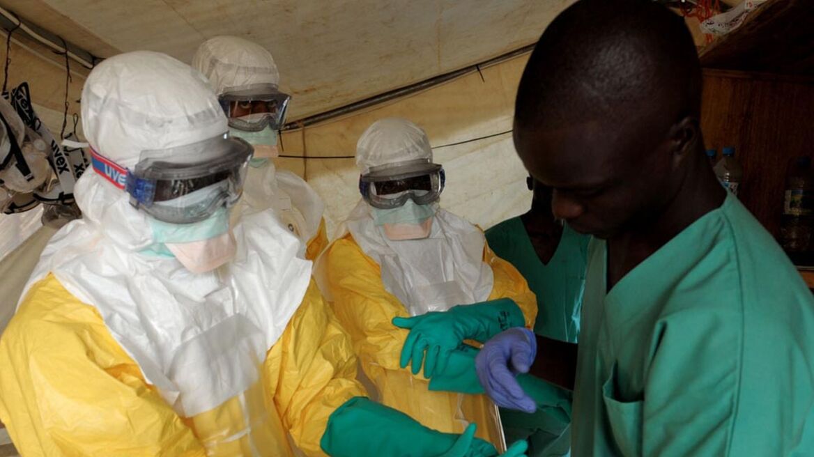Λιβερία: Έδιωξαν κυβερνητικά στελέχη που έφυγαν στο εξωτερικό εν μέσω κρίσης του Έμπολα