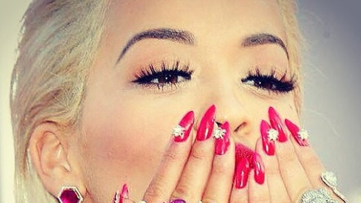 Rita Ora: Το μανικιούρ της κόστισε 56.000 δολάρια