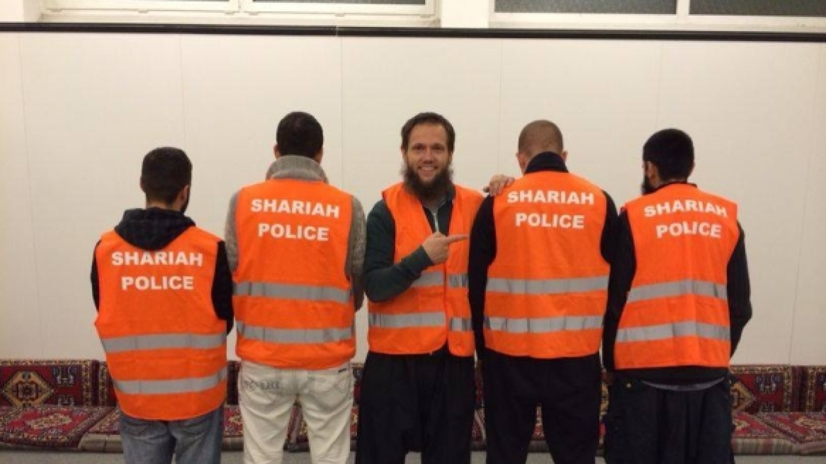 Γερμανία: Απαγορεύθηκαν τα γιλέκα των "αστυνομικών της σαρίας"