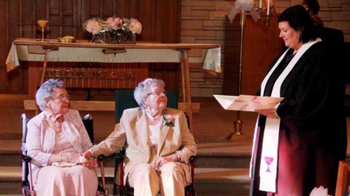 ΗΠΑ: Ζευγάρι ομοφυλόφιλων γυναικών παντρεύτηκε μετά από 72 χρόνια σχέσης