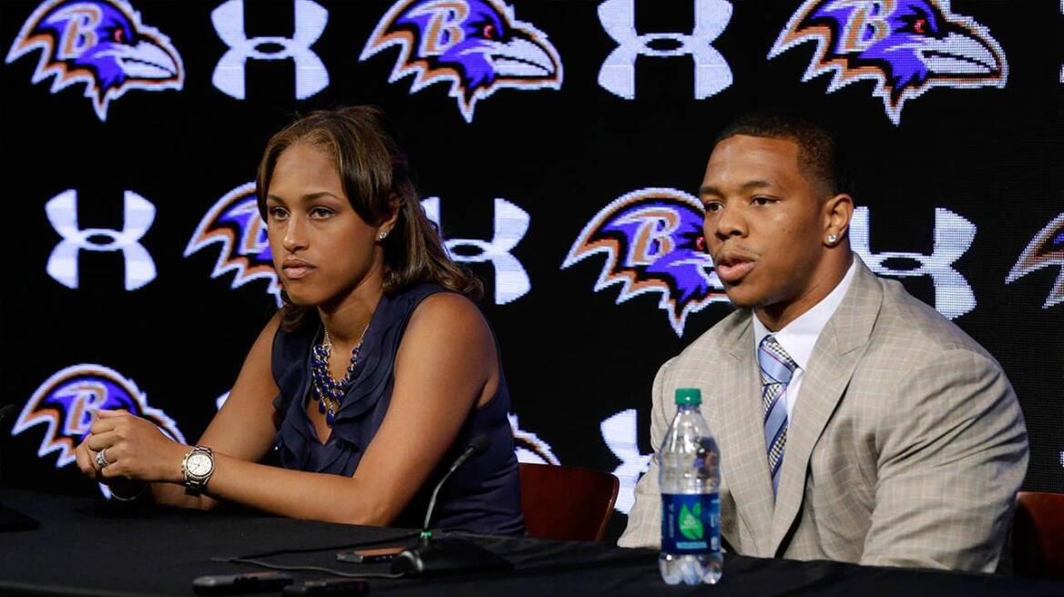 «Εγώ θα συνεχίζω να τον αγαπώ» λέει η χτυπημένη σύζυγος του αστέρα του NFL
