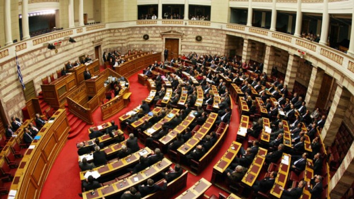 Βουλή: Οι αντιδράσεις για τον ΕΝΦΙΑ μεταθέτουν τη συζήτηση για την Πέμπτη