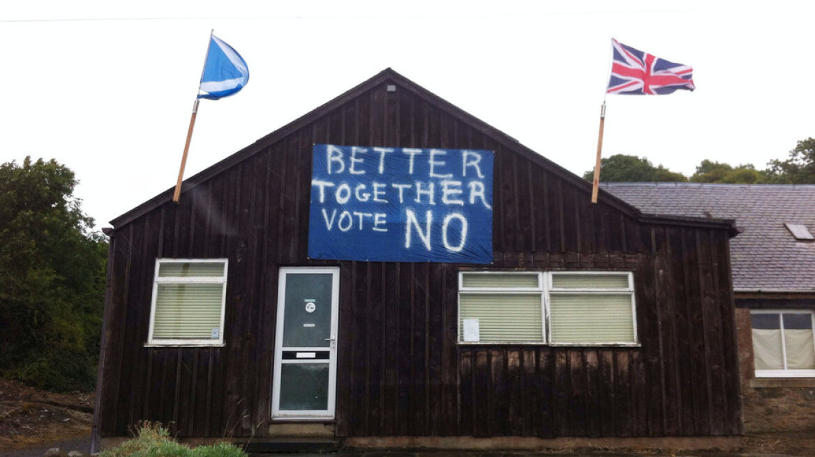 Σκωτία: Ανατροπή υπέρ του «όχι» για την ανεξαρτησία δείχνουν οι δημοσκοπήσεις