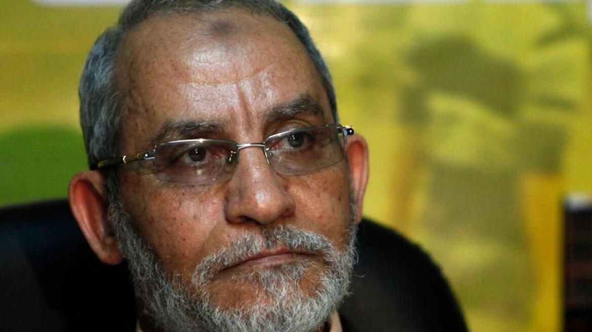 Αίγυπτος: Ξανά ισόβια για τον ηγέτη των Αδελφών Μουσουλμάνων 