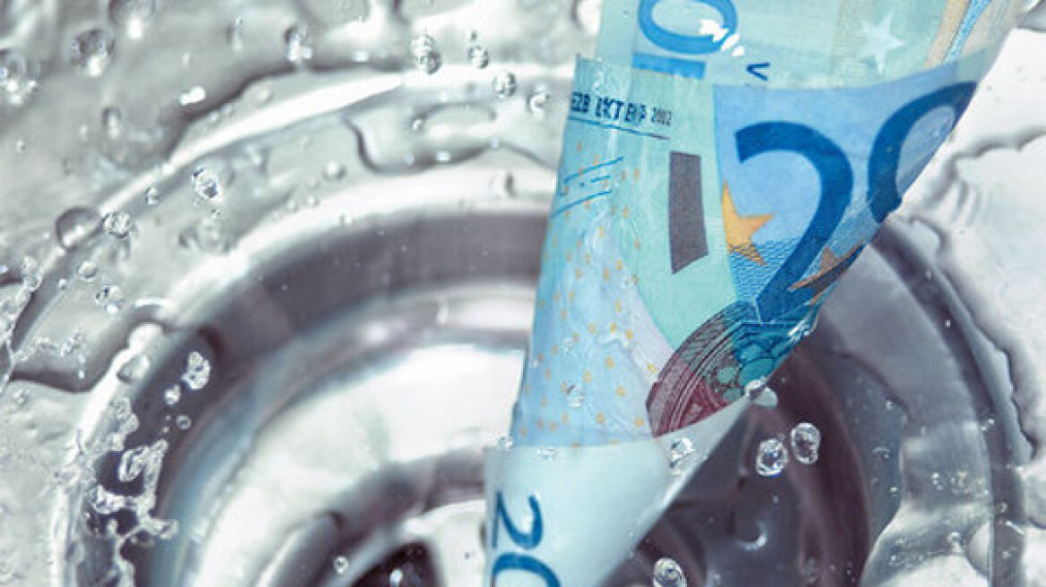 Κρήτη: 40 αγρότες πλήρωσαν λογαριασμούς νερού σε απατεώνα!