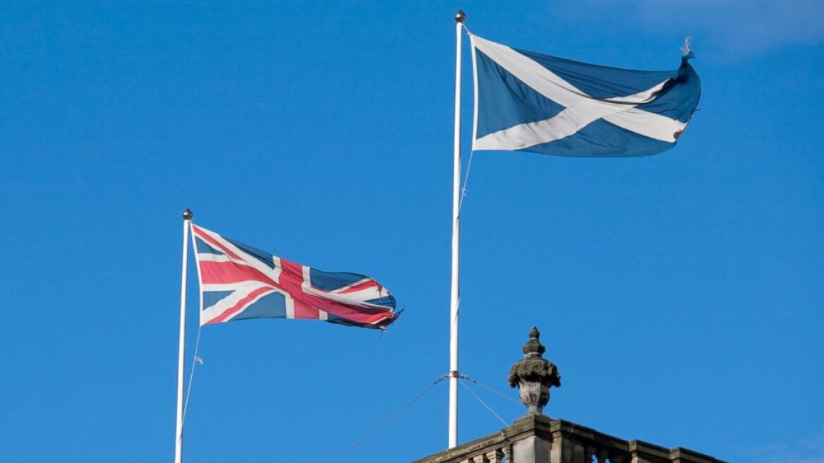 Σκωτία: Ενισχύεται η δυναμική του «ναι», αλλά το «όχι» προηγείται