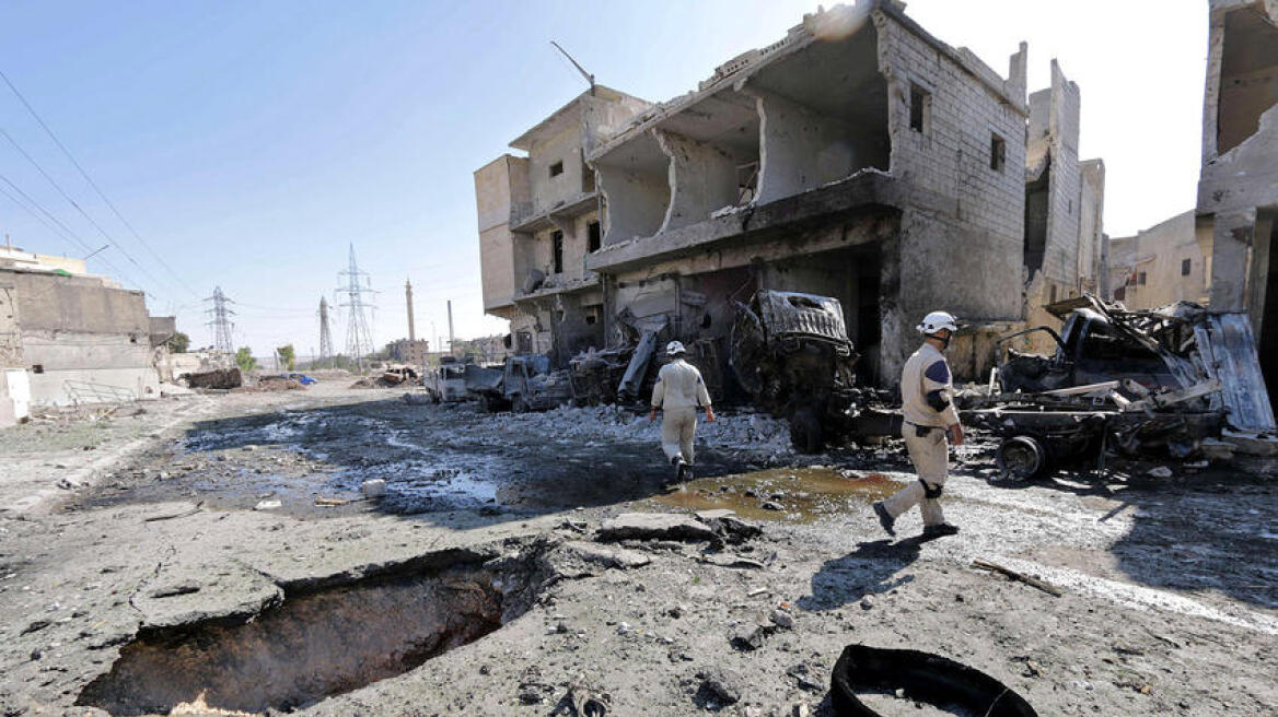 Συρία: Τουλάχιστον 48 νεκροί από τον βομβαρδισμό της πόλης Ταλμπισέχ