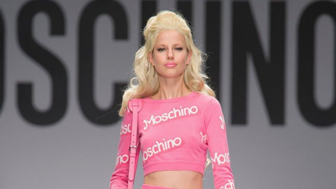 Moschino fashion show: Η επιστροφή της Barbie