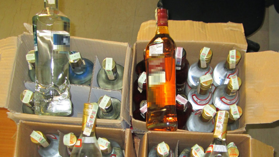 Αξιωματικός του Πολεμικού Ναυτικού συνελήφθη για λαθρεμπόριο ποτών 