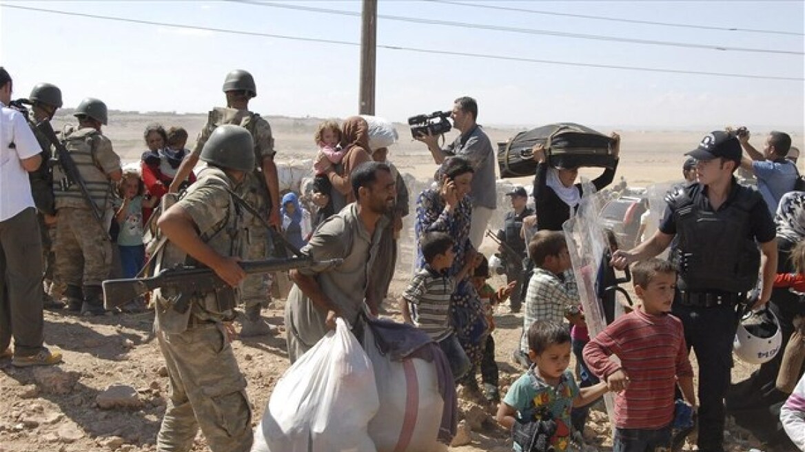 Στην Τουρκία κατέφυγαν 60.000 Κούρδοι της Συρίας το τελευταίο 24ωρο 
