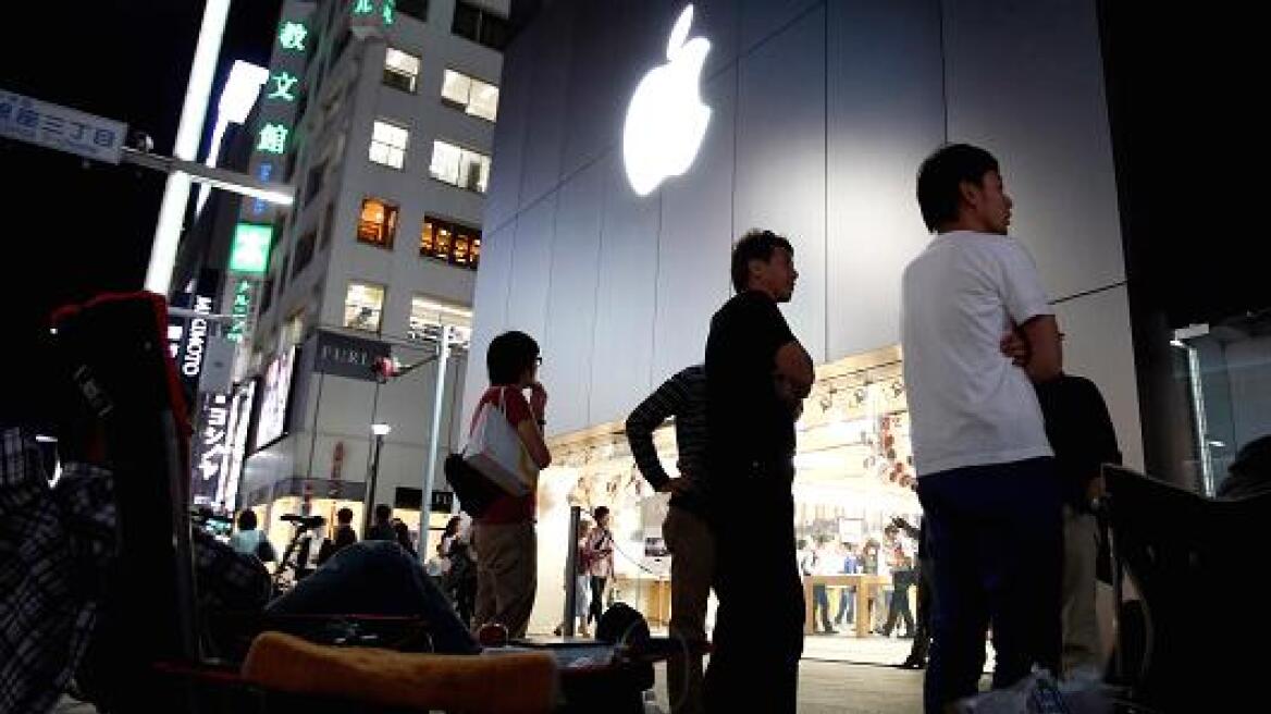 Η Apple πούλησε 10 εκατομμύρια iPhone σε ένα Σαββατοκύριακο