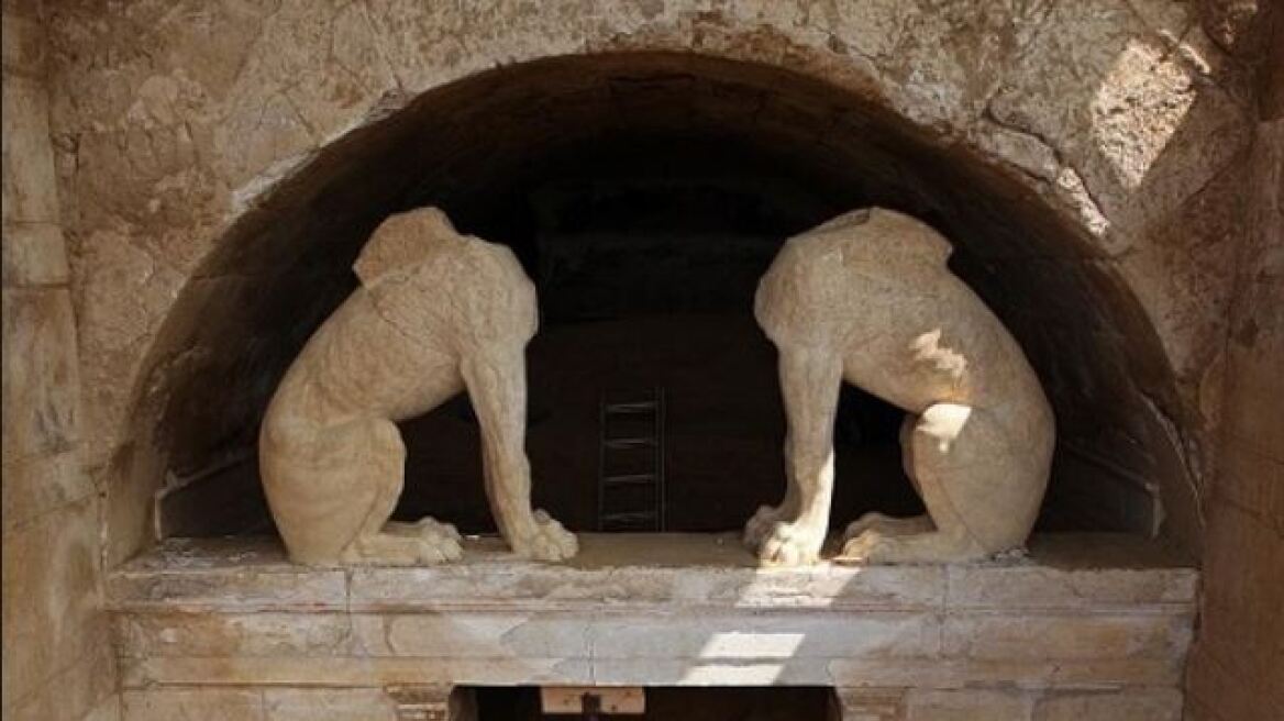 Φάκλαρης: Λεηλατημένος ο Τάφος της Αμφίπολης