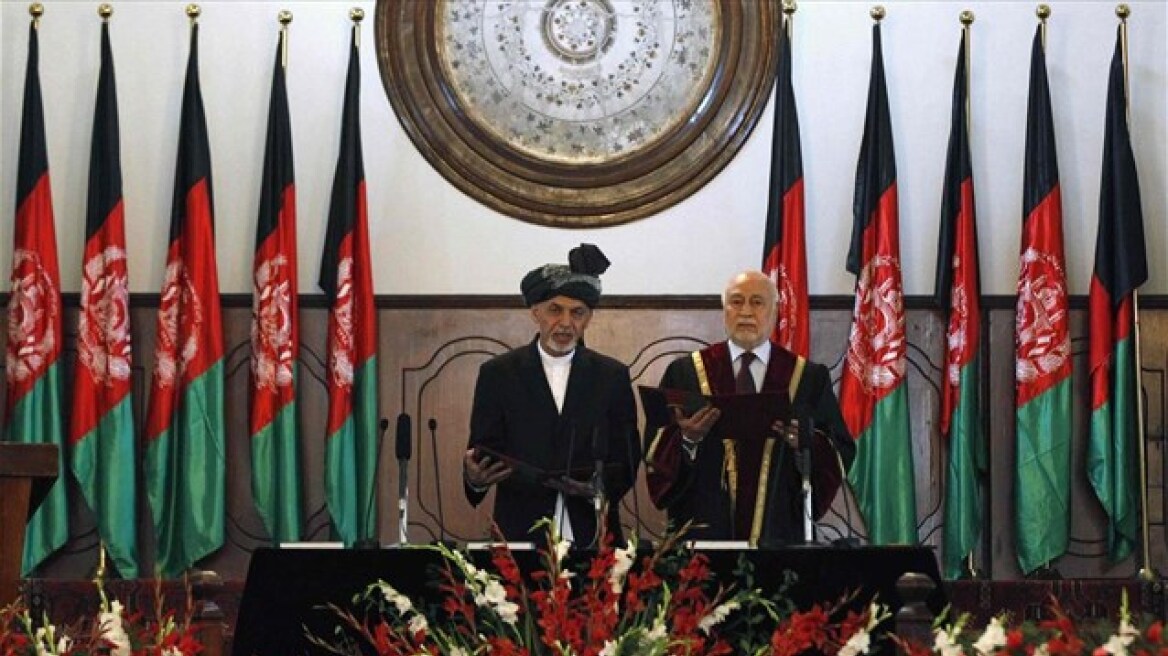 Αφγανιστάν: Με φόντο αιματηρές επιθέσεις ορκίστηκε ο νέος πρόεδρος Γάνι
