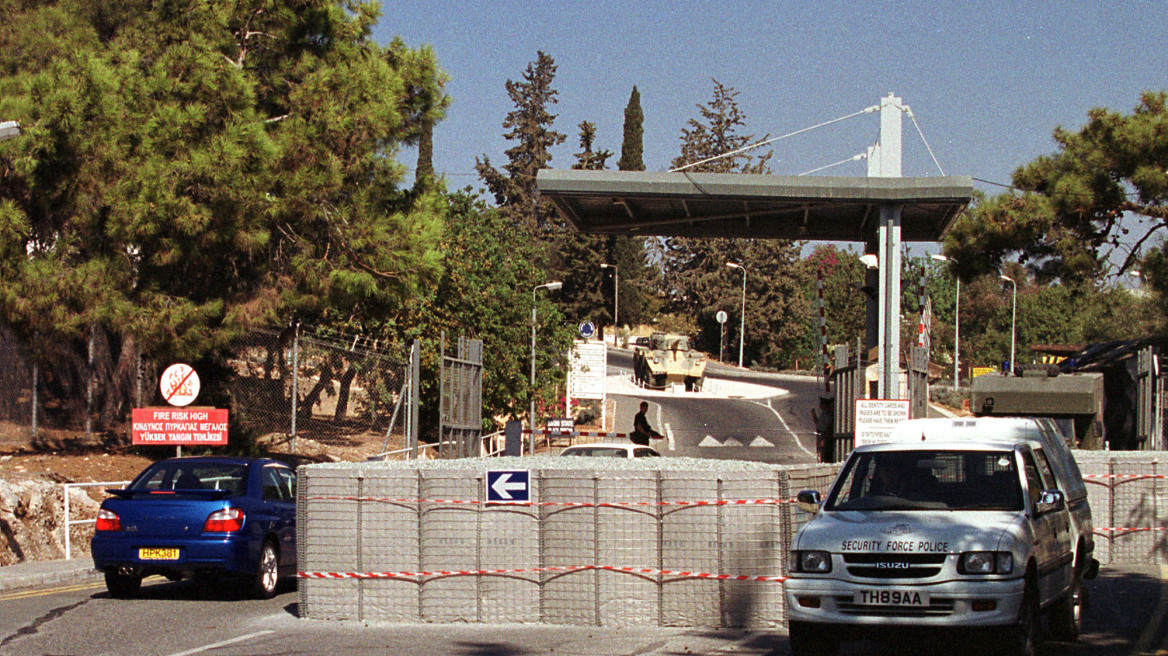 Κύπρος: Διευκολύνσεις και στα γαλλικά μαχητικά για τις επίθεσεις κατά των τζιχαντιστών