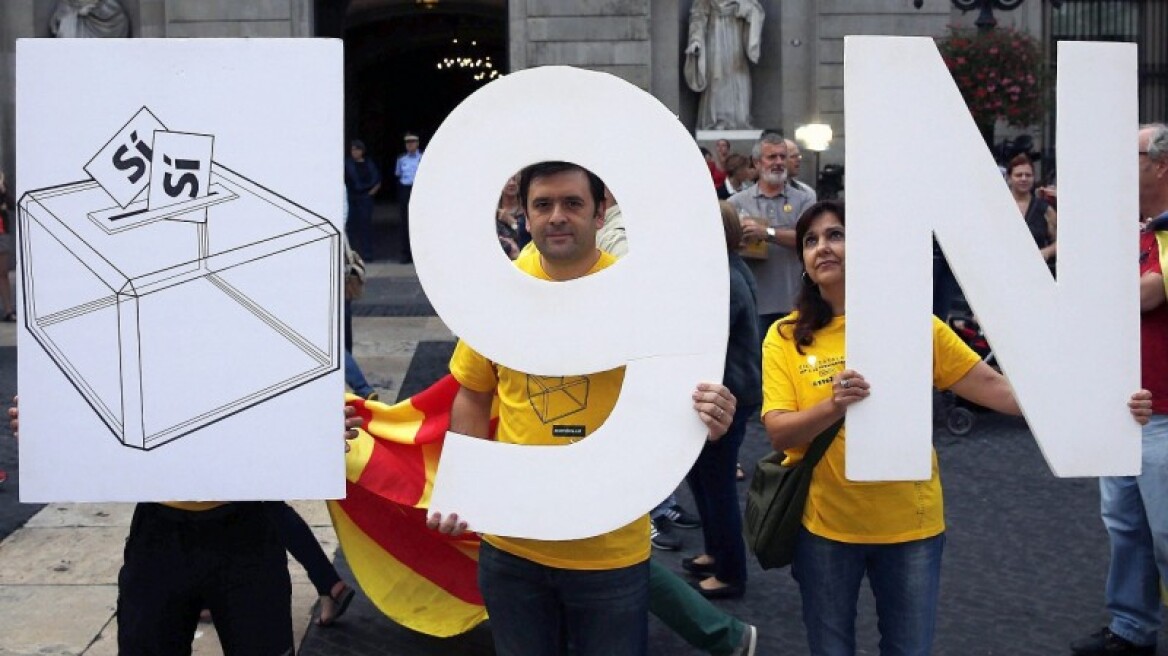 Καταλονία: Προχωρά στο δημοψήφισμα παρά τη δικαστική απόφαση
