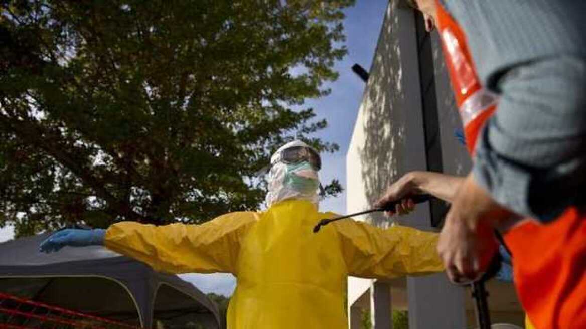 ΗΠΑ: «Απροσεξία» στους κανόνες ασφαλείας οδήγησε στο δεύτερο κρούσμα Έμπολα