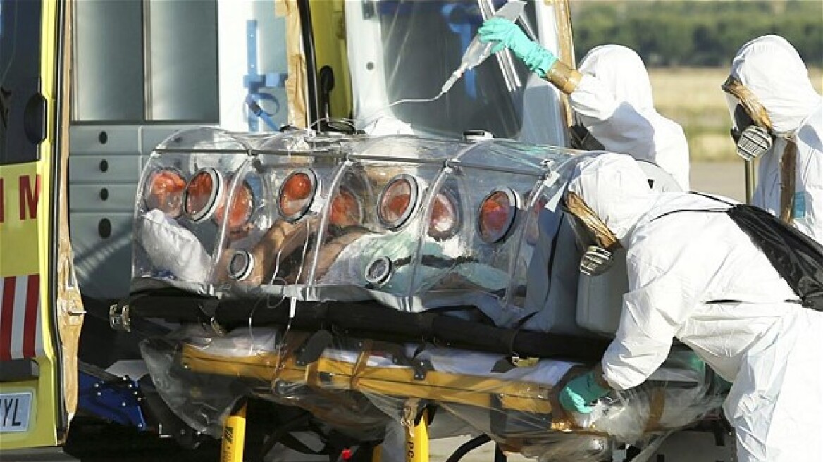Γλίτωσε από τον ιό Έμπολα η Ισπανίδα νοσοκόμα