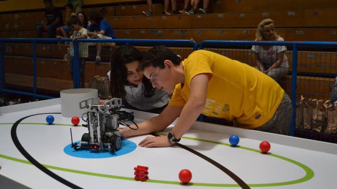 Πανελλήνιος διαγωνισμός εκπαιδευτικής ρομποτικής για παιδιά Δημοτικού