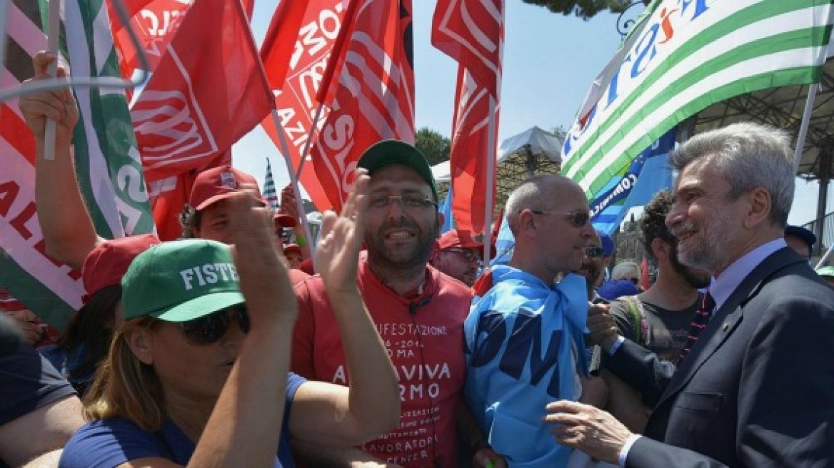 Στους δρόμους το Σάββατο οι Ιταλοί αντιδρώντας στην «απελευθέρωση» των απολύσεων