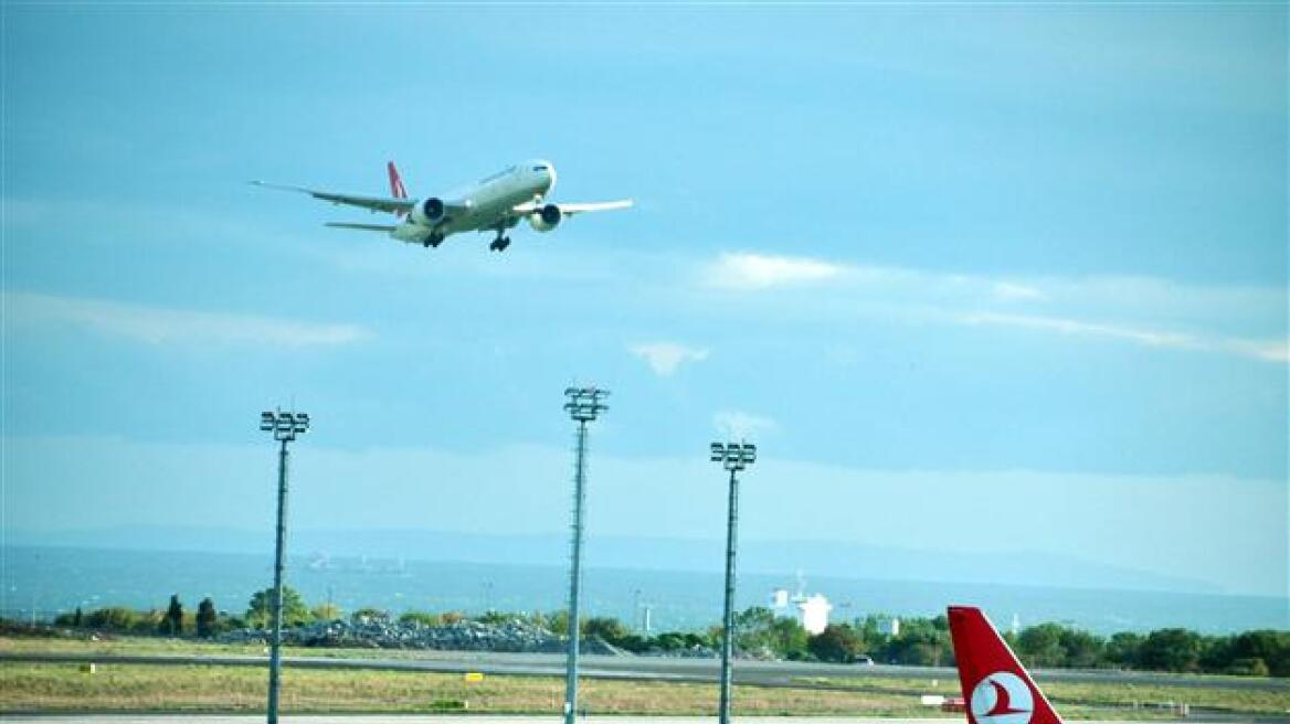 Πανικός σε πτήση Αθήνα – Κωνσταντινούπολη: Ανακοινώθηκε αναγκαστική προσθαλάσσωση