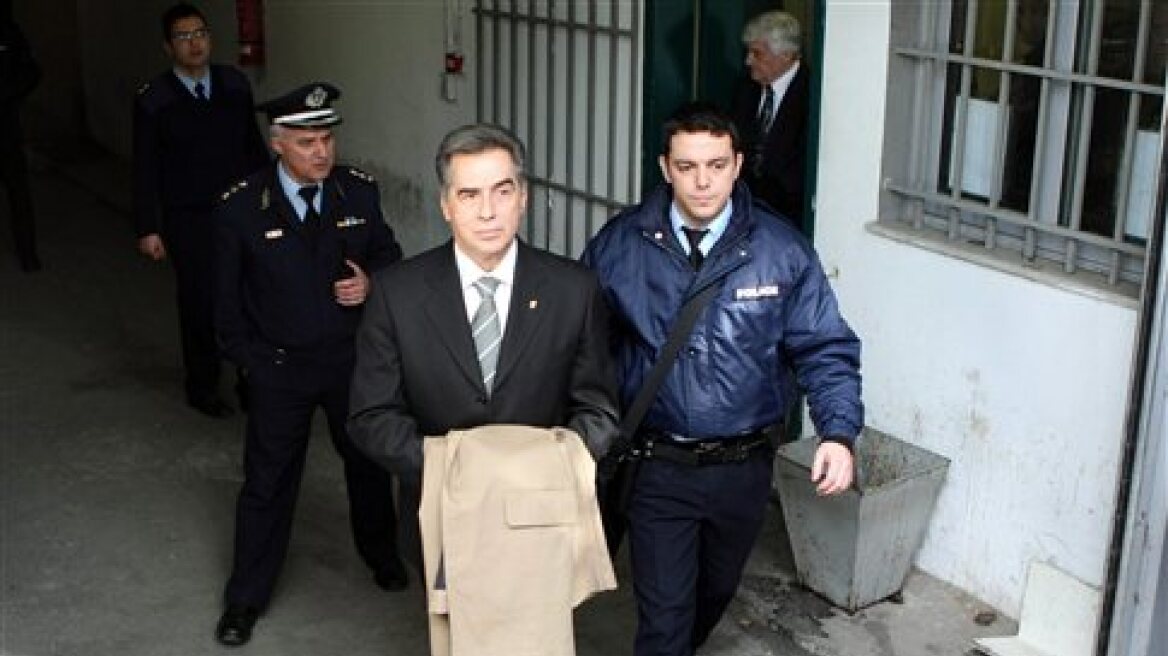 Στις φυλακές Διαβατών επέστρεψε ο Βασίλης Παπαγεωργόπουλος