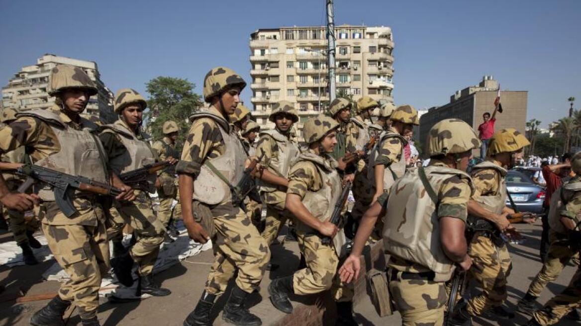 Σινά: Τουλάχιστον δέκα Αιγύπτιοι στρατιώτες νεκροί από έκρηξη