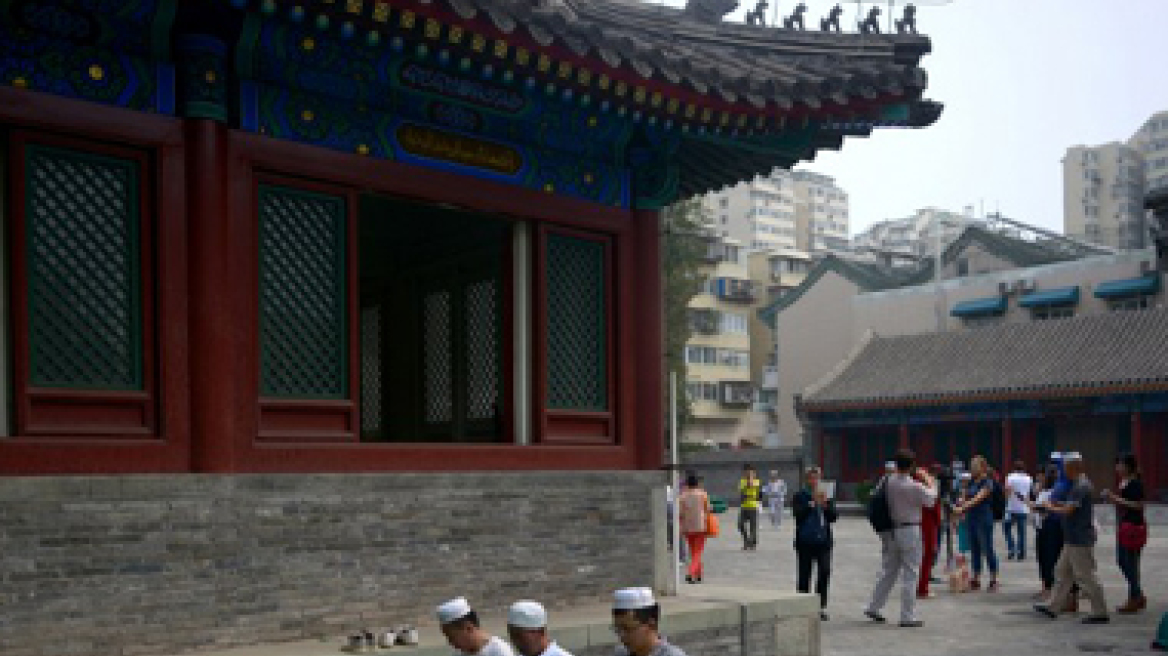 Κίνα: Απαγορεύουν την θρησκευτική λατρεία για τους ανηλίκους στη Σιντζιάνγκ 