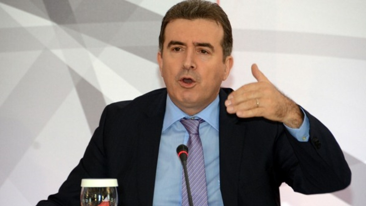 Χρυσοχοΐδης: Επιχειρηματίες, φίλοι της ΝΔ, «κοιτάζουν προς τον ΣΥΡΙΖΑ»