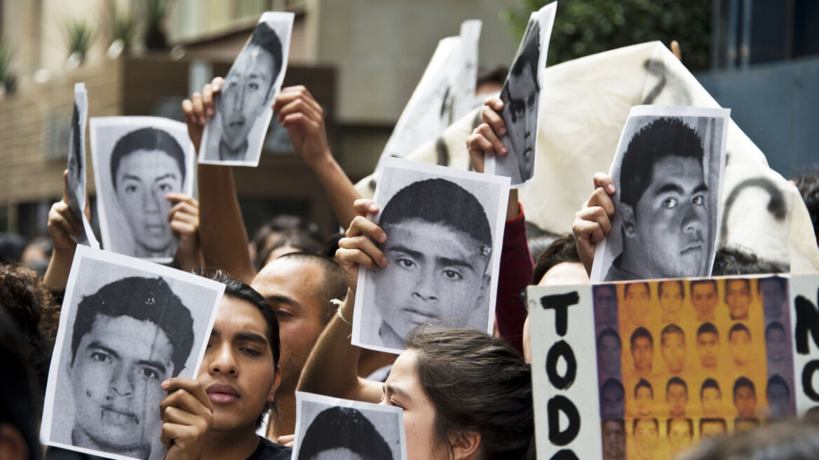 Μεξικό: Οι οργισμένοι γονείς των 43 αγνοούμενων φοιτητών προειδοποίησαν το πρόεδρο Νιέτο