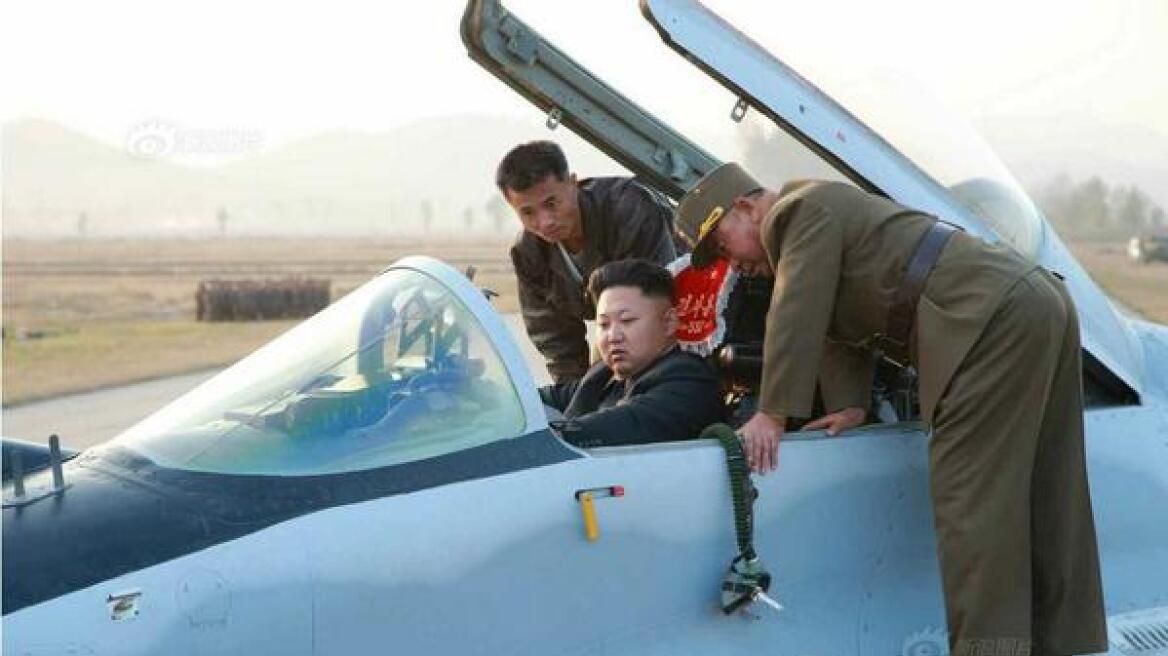 Ο Κιμ Γιονγκ Ουν σε νέες περιπέτειες: Πιλότος μαχητικού!