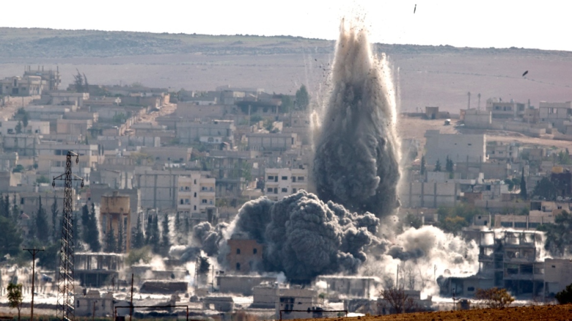 Πεσμεργκά και Σύροι αντάρτες βομβάρδισαν θέσεις των τζιχαντιστών στο Κομπάνι