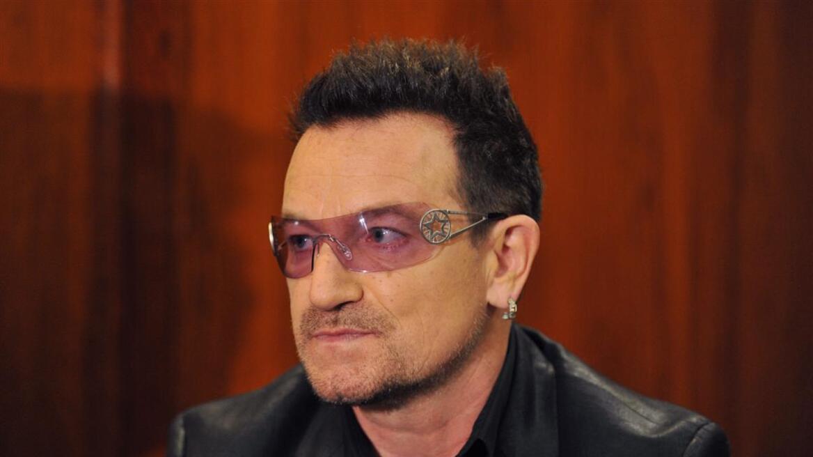 Τρόμος στον αέρα: Κινδύνευσε να πέσει το αεροσκάφος του Bono