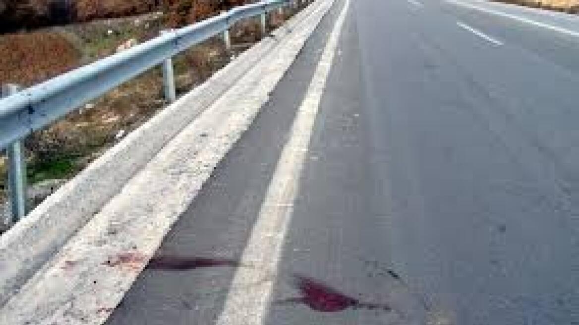 Κρήτη: Φονική σύγκρουση αυτοκινήτων στην εθνική οδό Ρεθύμνου-Ηρακλείου