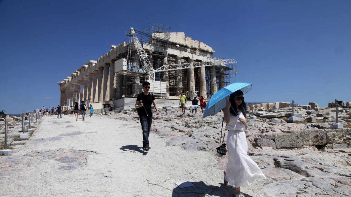 Οι Κινέζοι τώρα ανοίγουν παρτίδες και με τον ελληνικό τουρισμό 