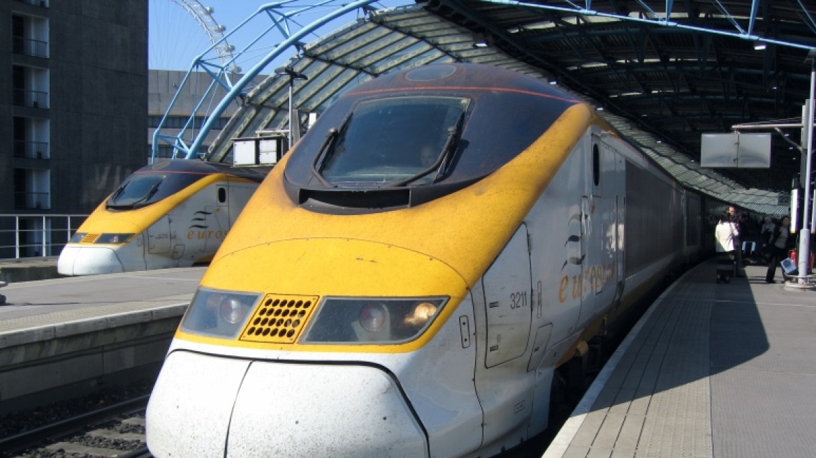 Γαλλία: Εκατοντάδες επιβάτες περάσαν τη νύχτα σε δύο τρένα της Eurostar 