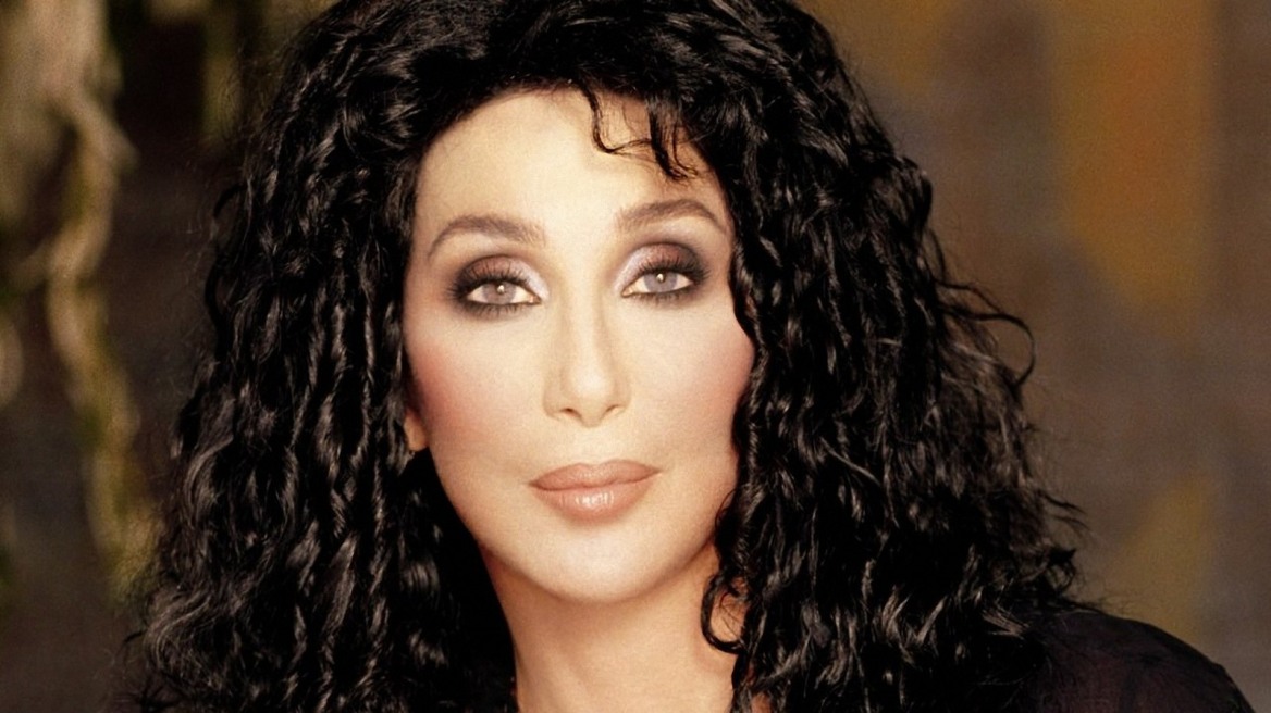 Cher: Ακυρώνει την περιοδεία της λόγω προβλήματος υγείας