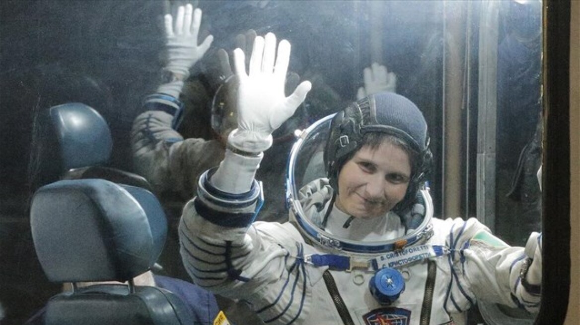 Ρωσία: Για πρώτη φορά στην ιστορία Ιταλίδα αστροναύτης φτάνει στο διάστημα