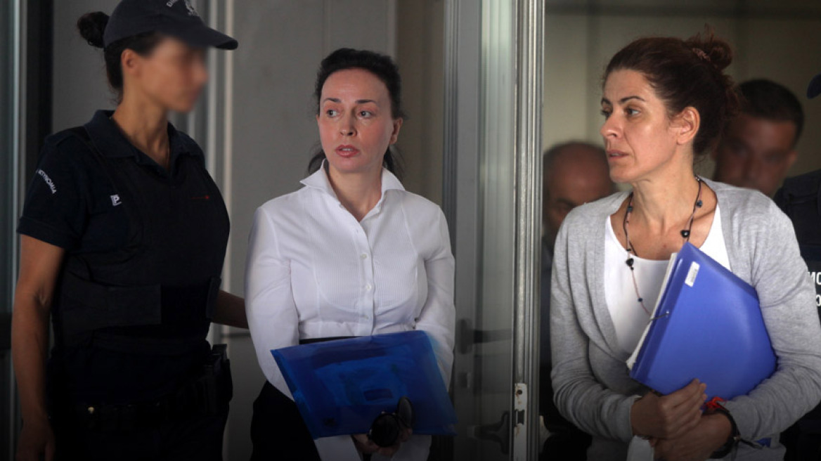 Εφετείο: Ελεύθερη η Αρετή Τσοχατζοπούλου, στη φυλακή η Βίκυ 
