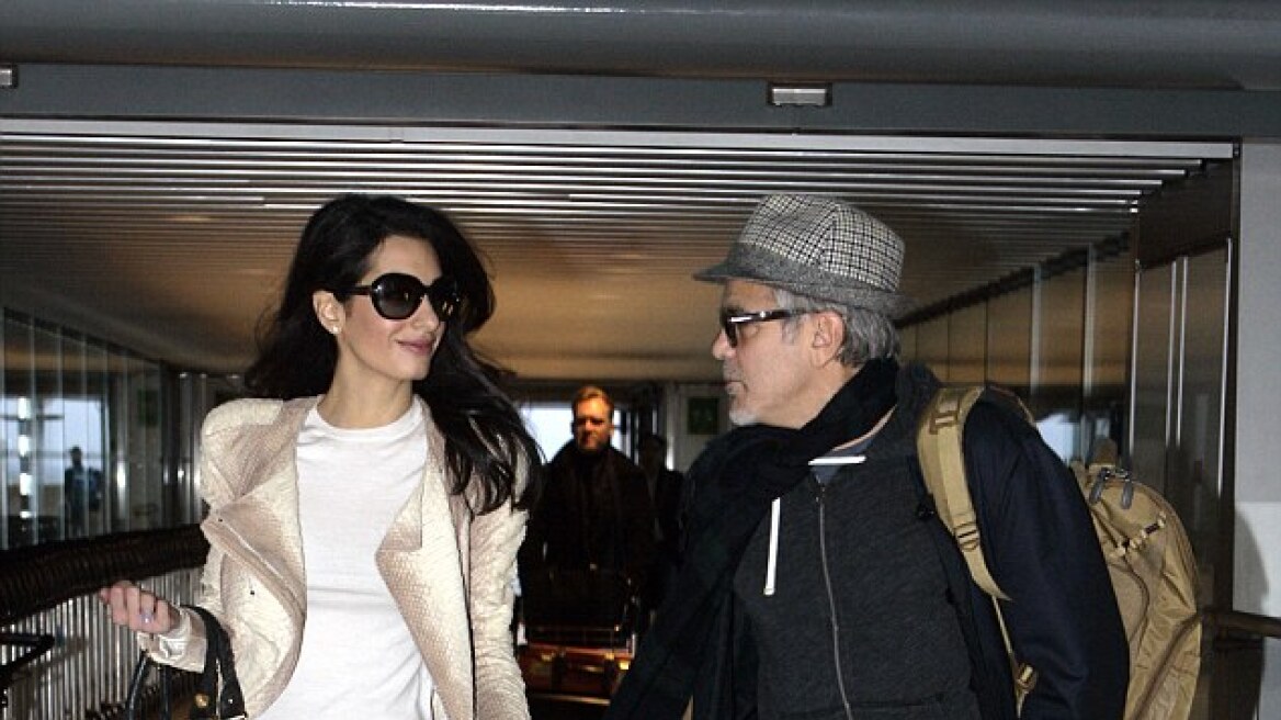 Δείτε πώς ταξιδεύουν ο George Clooney και η Amal Alamuddin