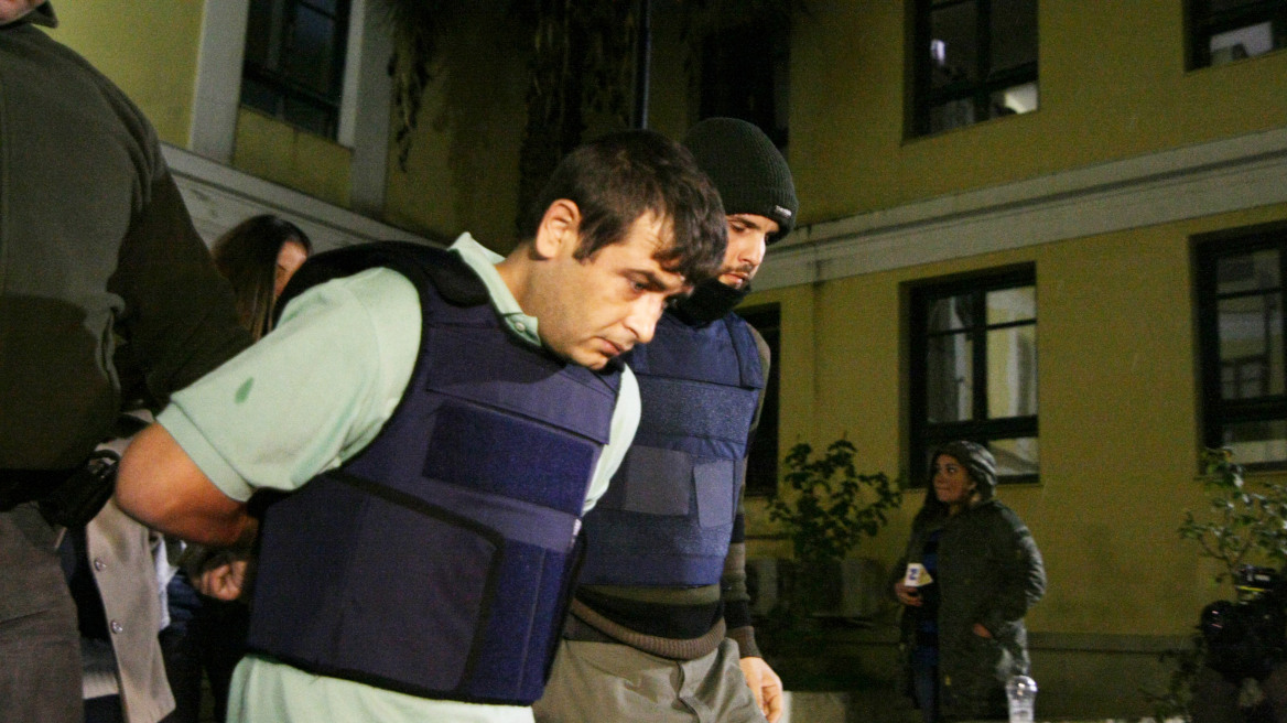 Στη φυλακή ο Αλβανός πιστολέρο - Λέει ότι δεν θυμάται τίποτα γιατί ήταν μεθυσμένος