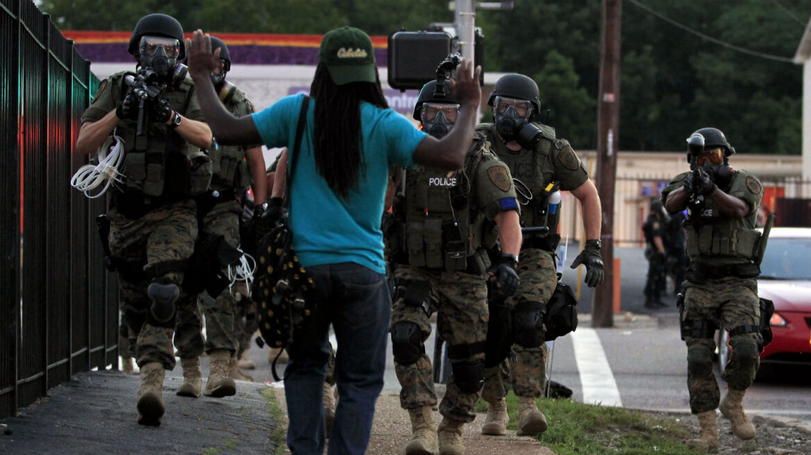 ΟΗΕ: Κατακρίνει την «ωμή και υπερβολική βία» των αστυνομικών στις ΗΠΑ