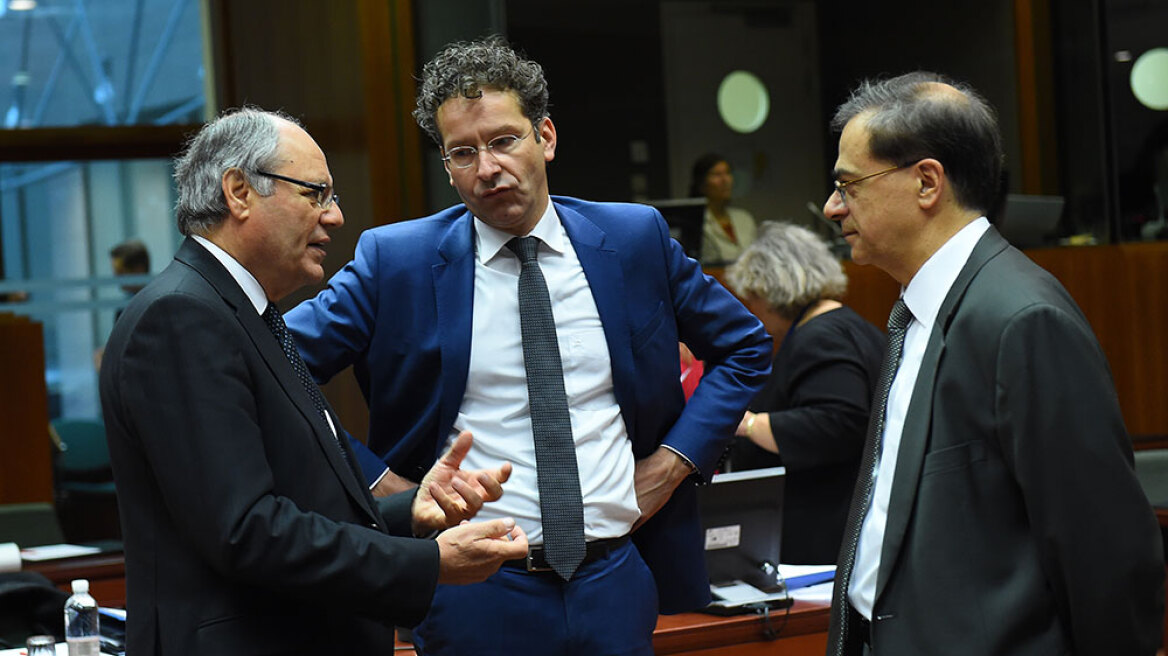 Σε εξέλιξη το Eurogroup που θα κρίνει την παράταση του Μνημονίου