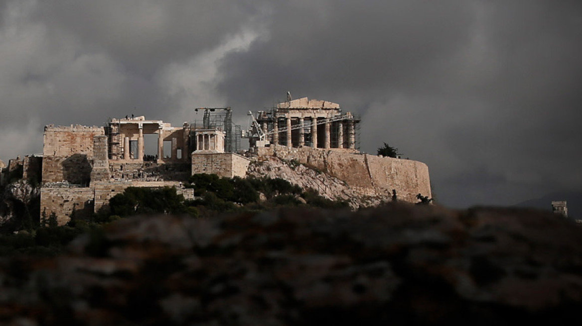 Η Ελλάδα προκαλεί ξανά μεγάλη ανησυχία στα διεθνή ΜΜΕ και τους επενδυτικούς οίκους 