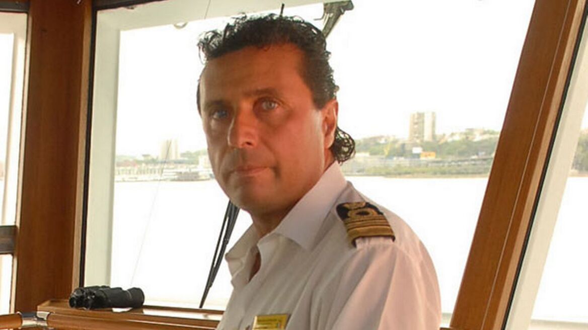 Από το θάνατο προτίμησα τη σωστική λέμβο, λέει ο πλοίαρχος του Costa Concordia