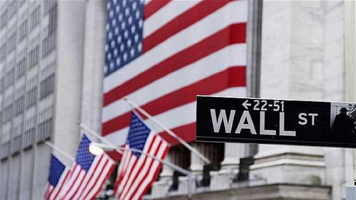 Aπώλειες στη Wall Street λόγω δολαρίου και πετρελαίου