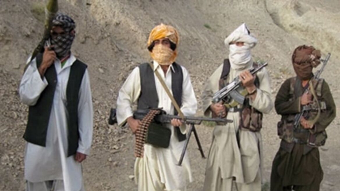 Αφγανιστάν: Τέσσερις Ταλιμπάν έχουν εισβάλει σε τράπεζα γεμάτη πελάτες 