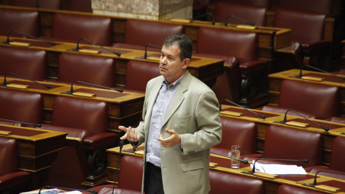 Γιοβανόπουλος: Να τα βρούμε όλοι οι βουλευτές για  να γλιτώσουμε από τους βρωμιάρηδες