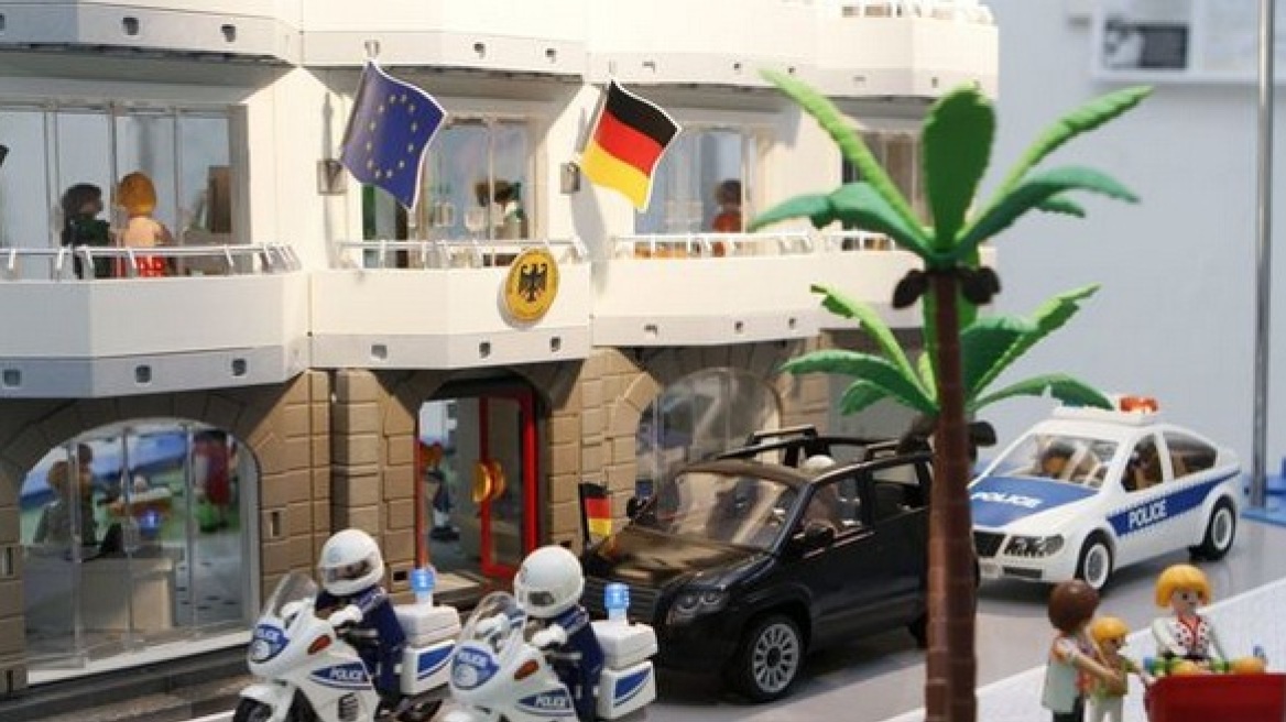  Η πρώτη γερμανική πρεσβεία... Playmobil!