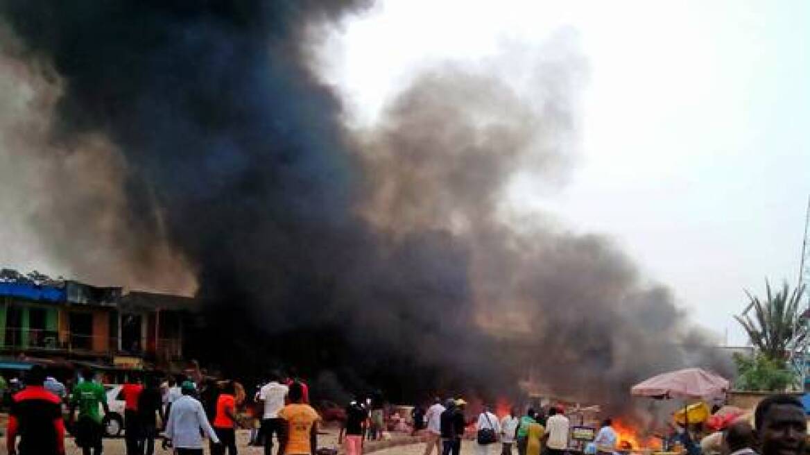 Νιγηρία: 16 νεκροί από έκρηξη βόμβας σε στάση λεωφορείου