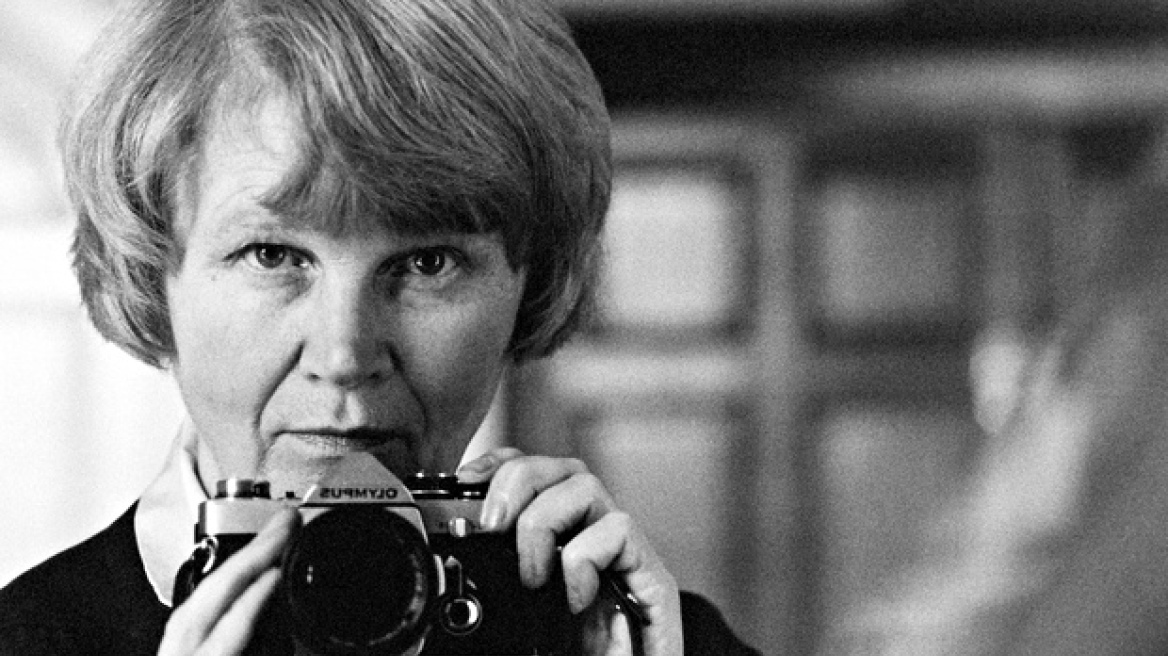 Πέθανε η διάσημη βρετανίδα φωτογράφος Τζέιν Μπόουν	